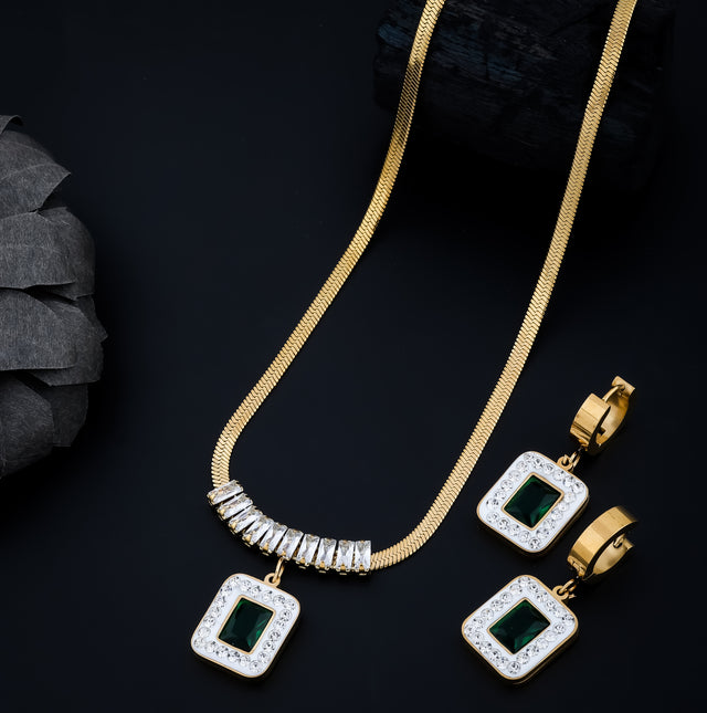 Green Elegance Gold-Plated Jewelry Set