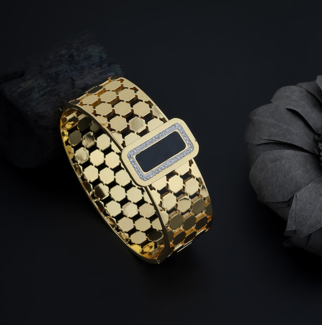 Honeycomb Pattern Gold-Plated Bracelet