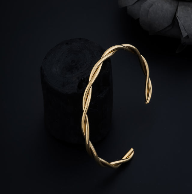 Twisted Elegance Gold-Plated Bracelet