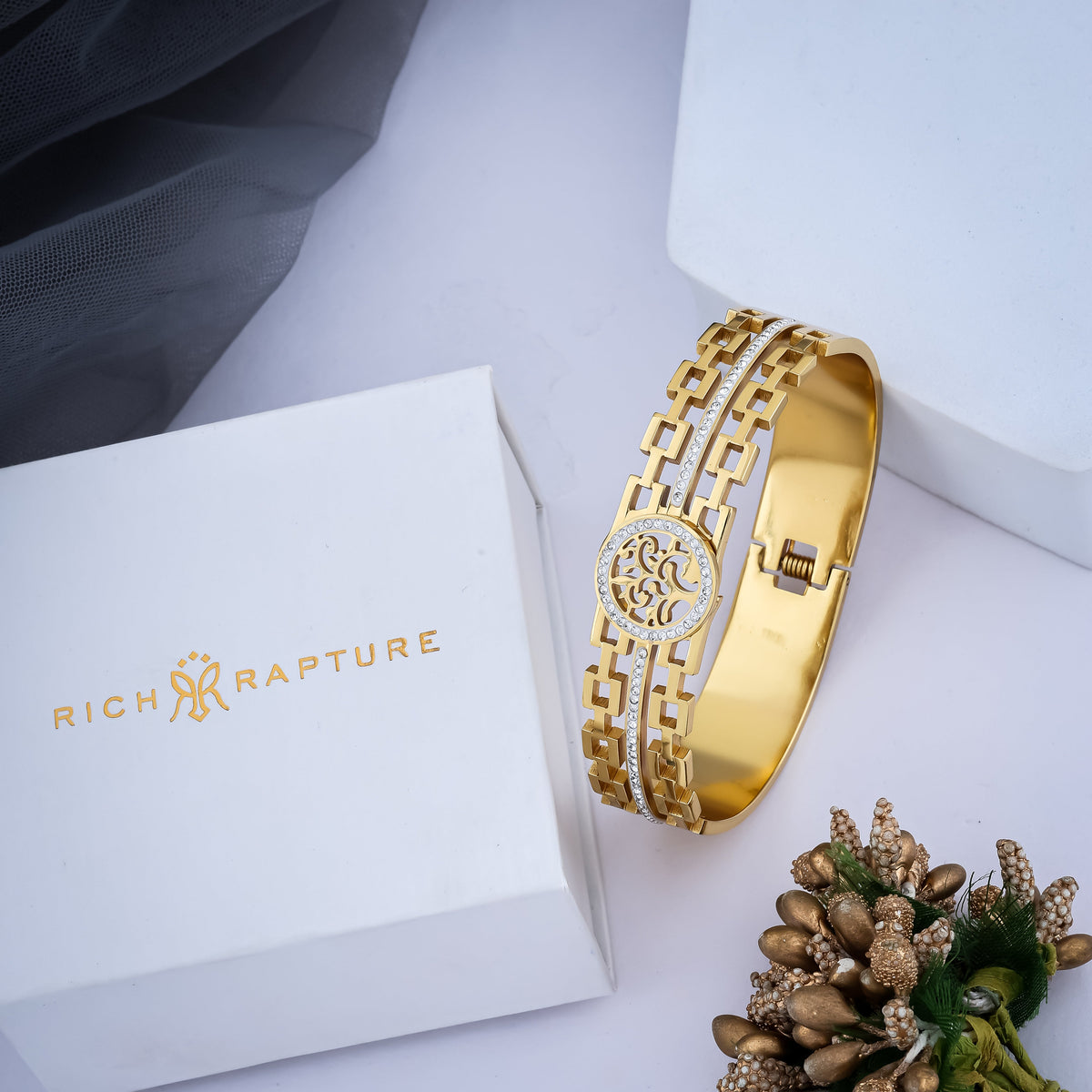 Bracelet