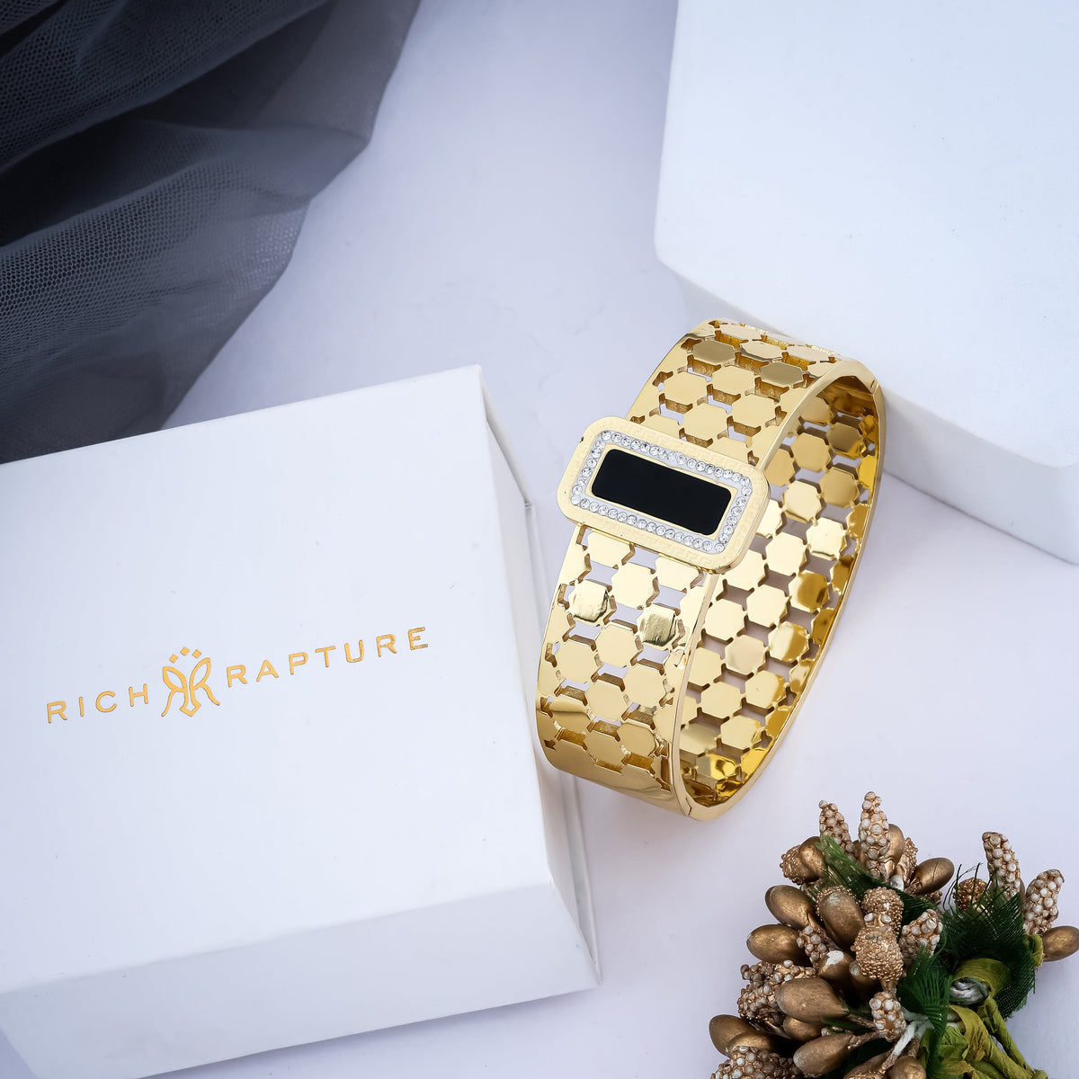 Honeycomb Pattern Gold-Plated Bracelet